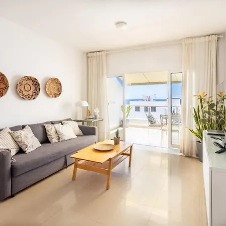 Appartement El Charco - Terrace Central 2 Bedroom Apartment *