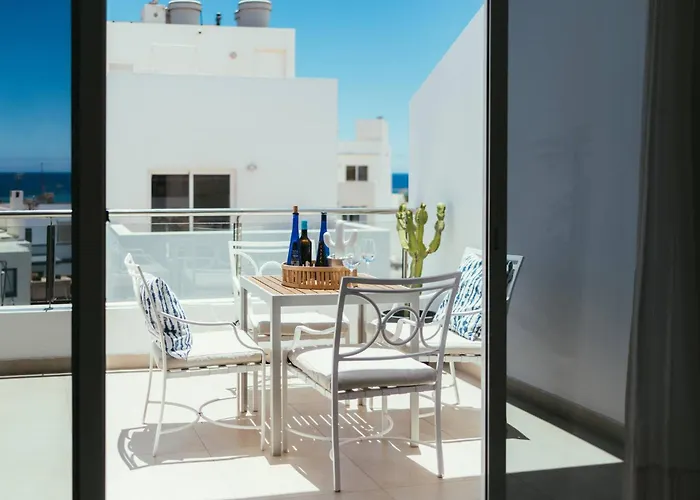 Charco De San Gines Con Vistas Al Mar * Arrecife (Lanzarote)